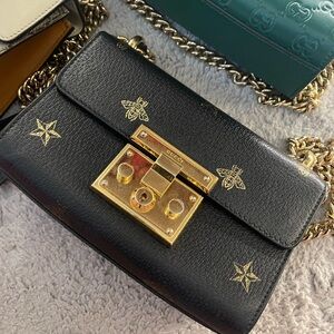 Gucci Padlock in gold bee details
